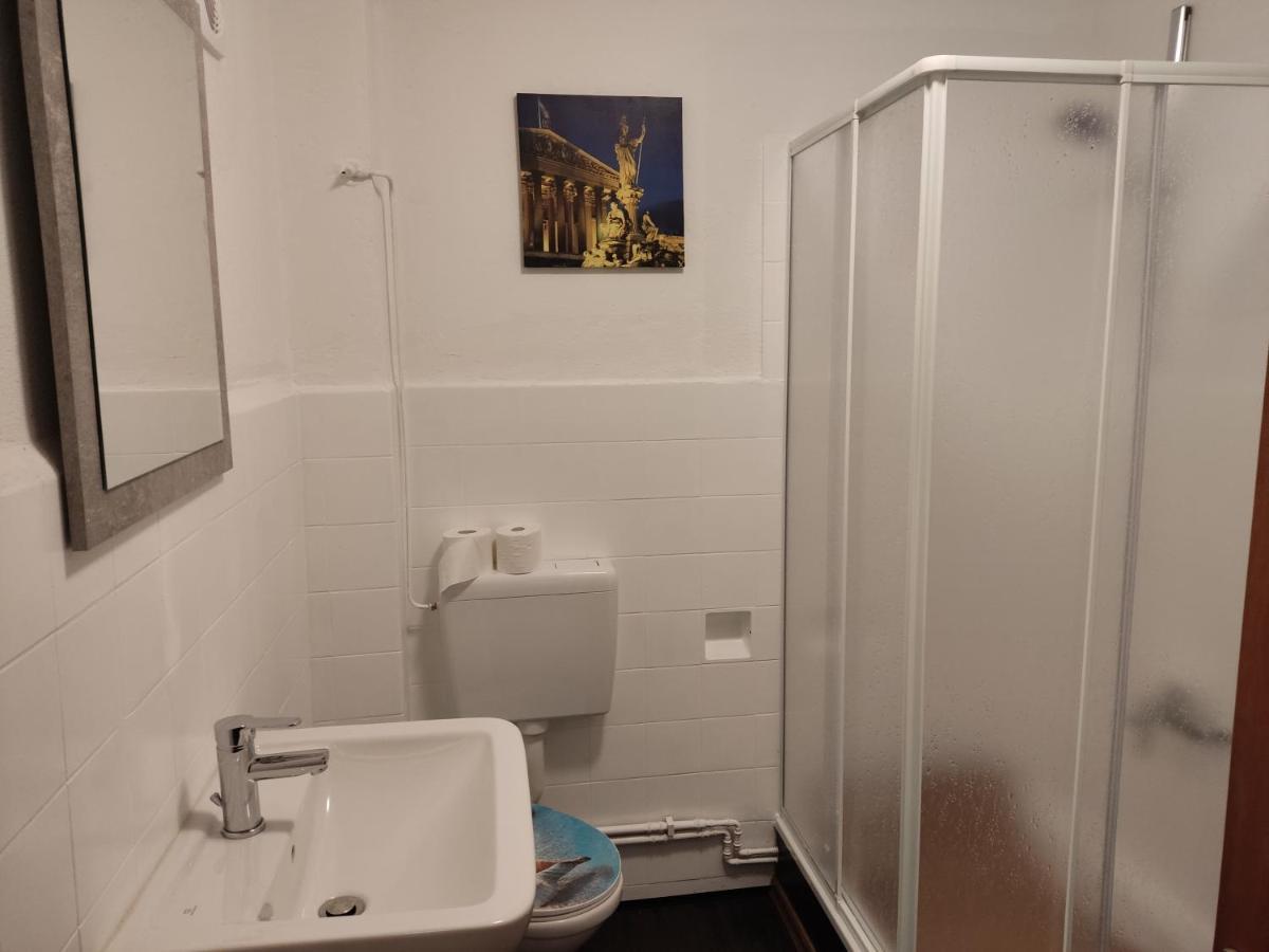 Ferienwohnung Waterkant Вилхелмсхафен Екстериор снимка